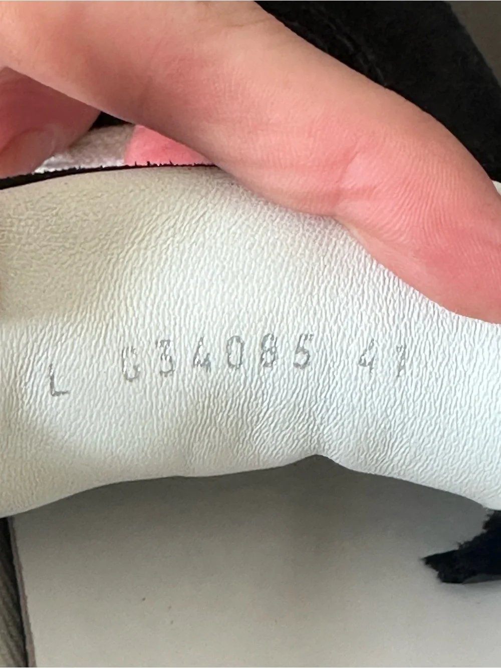 💄Chanel Interlocking CC Logo Suede Sneakers Women's Size: 11 | IT 41